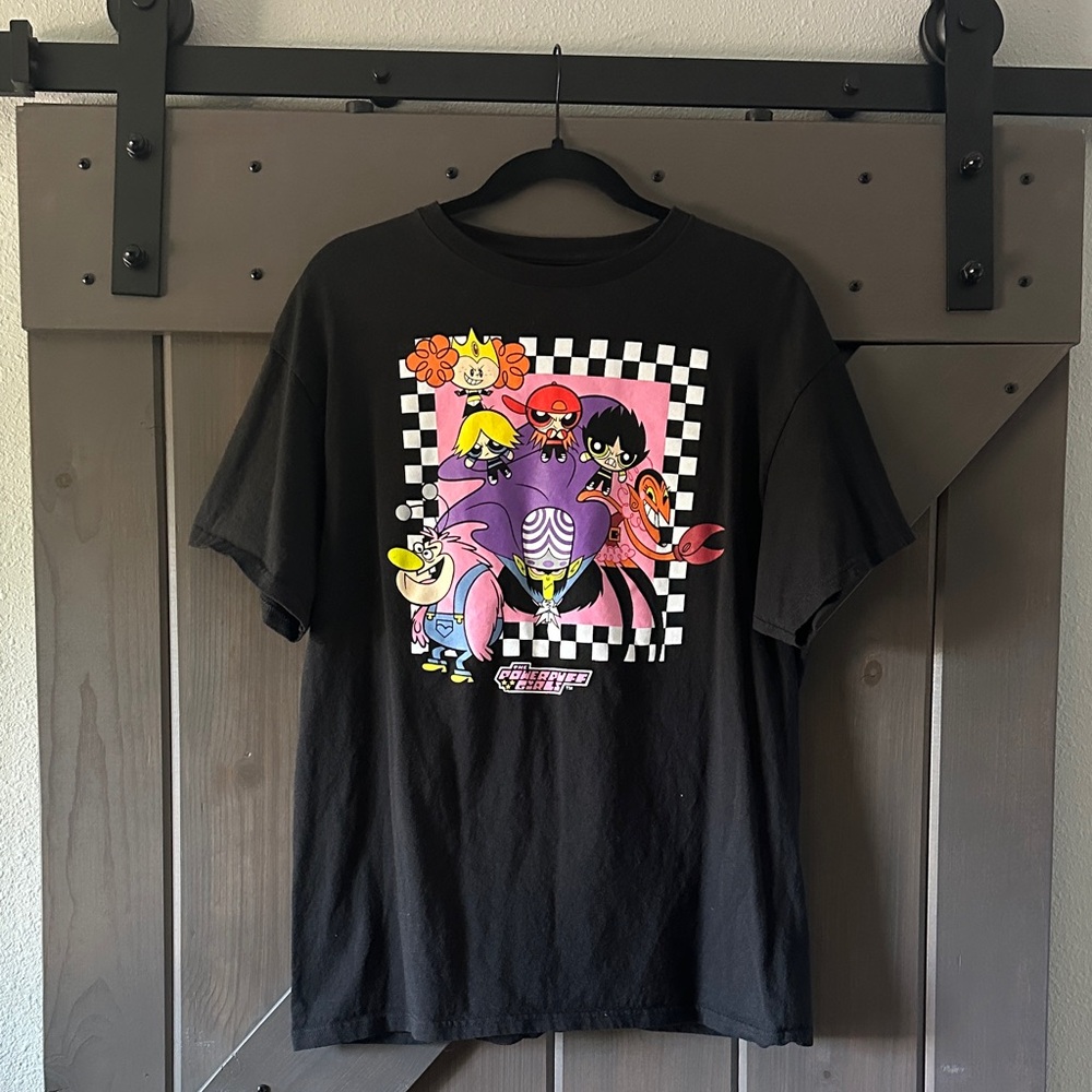 Black Powder Puff Girls Graphic T-Shirt - EUC